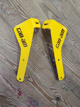 Load image into Gallery viewer, Outlander single light bar/sound bar mounts